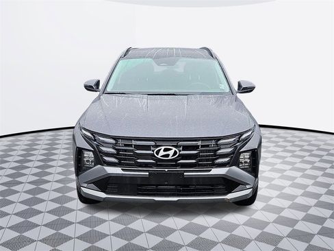 Certified 2025 Hyundai Tucson SEL image 9