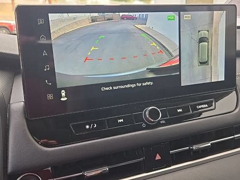 Used 2025 Mitsubishi Outlander SE FWD image 27