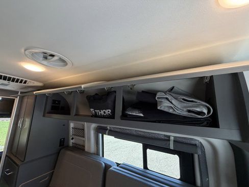 Used 2022 Mercedes-Benz Sprinter 2500 image 51