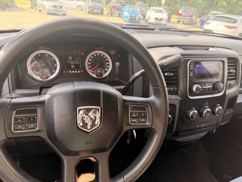 Used 2013 RAM 1500 Express AWD/4WD image 26