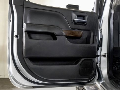 Used 2018 GMC Sierra 3500 Denali w/ Duramax Plus Package image 36