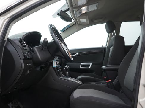 Used 2014 Chevrolet Captiva Sport LS FWD image 23