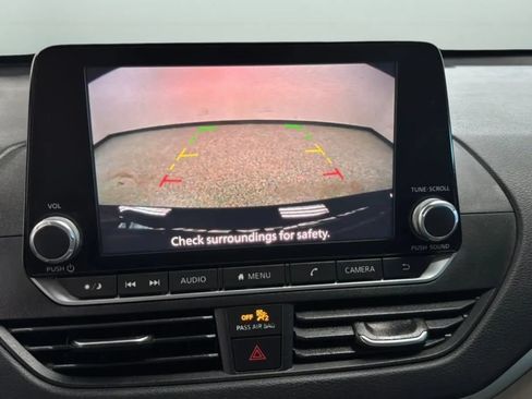 Used 2020 Nissan Altima 2.5 S FWD image 17