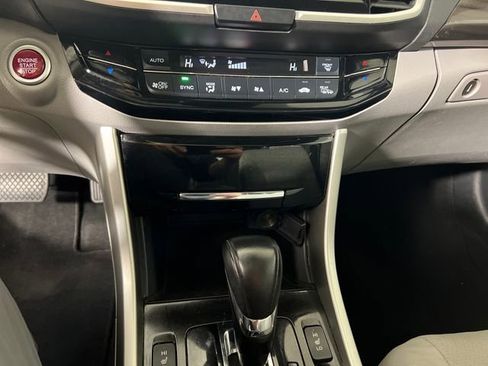 Used 2017 Honda Accord EX-L image 20