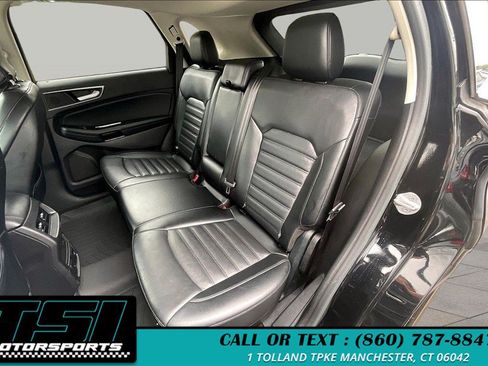 Used 2016 Ford Edge SEL w/ Equipment Group 201A AWD/4WD image 23