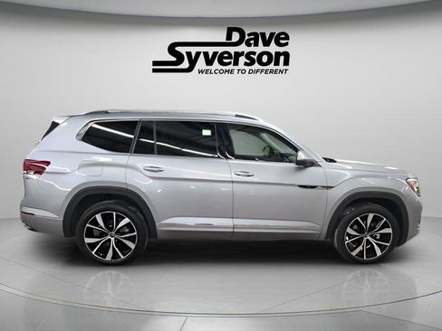 New 2026 Volkswagen Atlas SEL Premium R-Line image 4