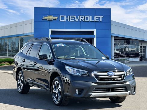 Used 2022 Subaru Outback Limited AWD/4WD image 6