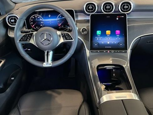 Certified 2026 Mercedes-Benz GLC 300 4MATIC image 25