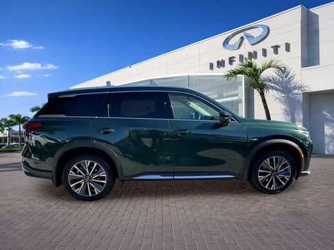 Certified 2026 INFINITI QX60 Luxe w/ Cargo Package FWD image 8
