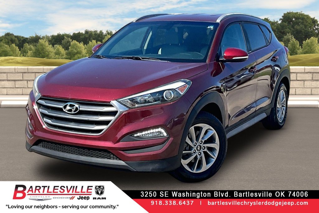 Used 2017 Hyundai Tucson SE Plus FWD image 1
