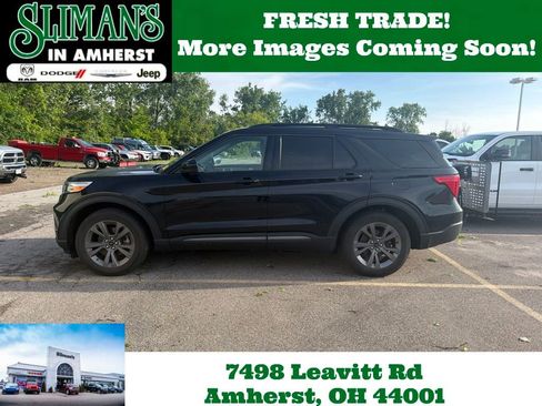 Used 2022 Ford Explorer XLT w/ Equipment Group 202A AWD/4WD image 1
