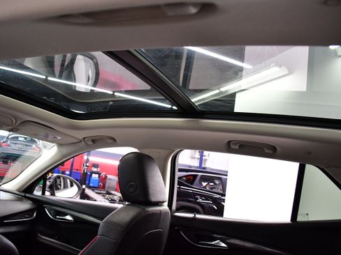 Used 2023 Buick Envision Essence w/ Sport Touring Package image 14