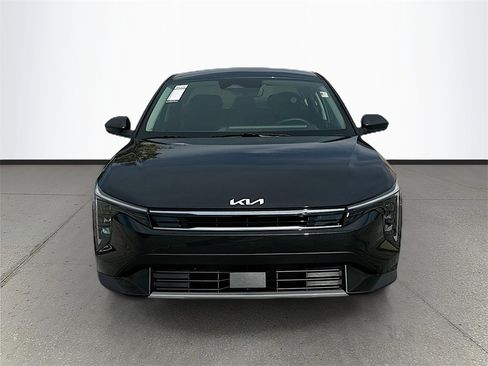 New 2025 Kia K4 EX image 2