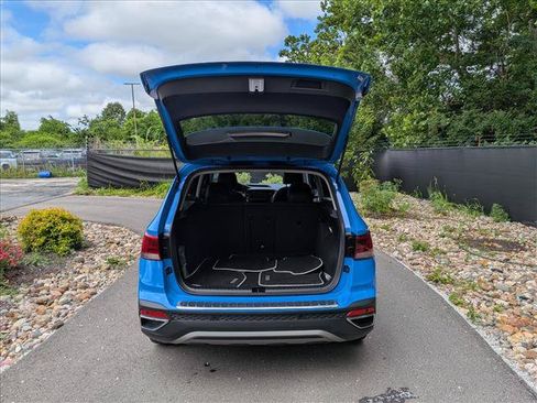 Certified 2023 Volkswagen Taos SEL AWD/4WD image 19