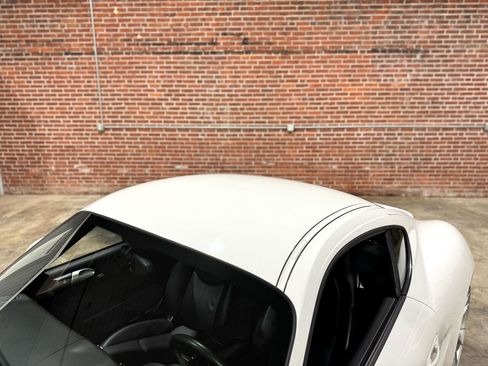 Used 2008 Porsche Cayman image 9
