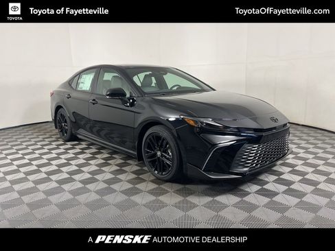 New 2026 Toyota Camry SE FWD image 6