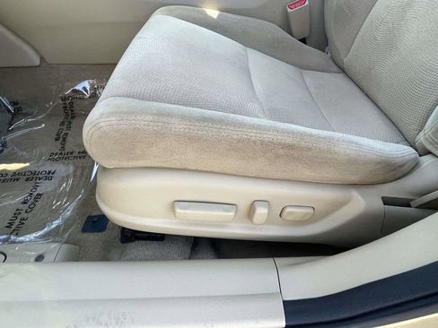 Used 2010 Honda Accord EX image 20
