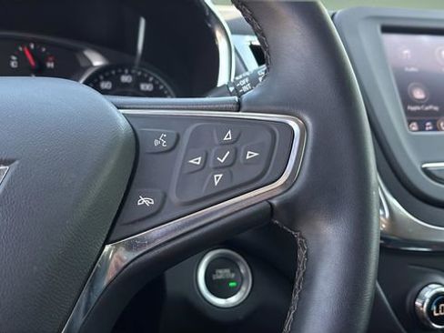 Used 2024 Chevrolet Equinox LT FWD image 22