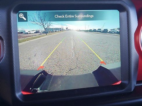 Used 2022 Jeep Gladiator Rubicon w/ Cold Weather Group image 39