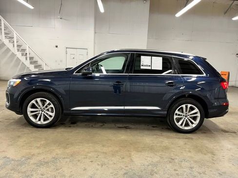 Used 2025 Audi Q7 3.0T Premium Plus AWD/4WD image 5