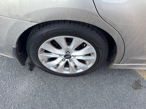 Used 2015 Subaru Legacy 2.5i Premium w/ Moonroof Package image 22