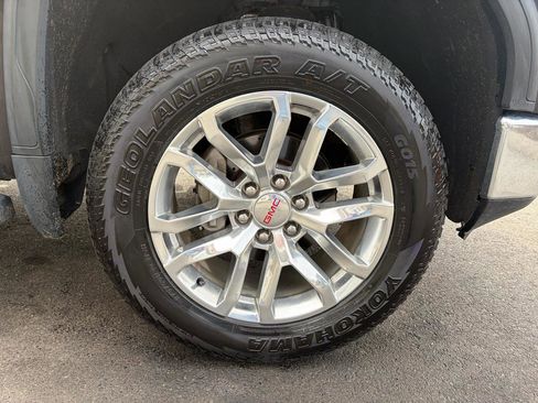 Used 2020 GMC Sierra 1500 SLT w/ SLT Premium Plus Package image 18