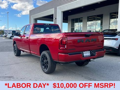 New 2026 RAM 3500 Big Horn AWD/4WD image 3