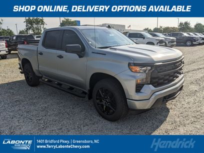 New 2025 Chevrolet Silverado 1500 Custom w/ Turbomax Blackout Package