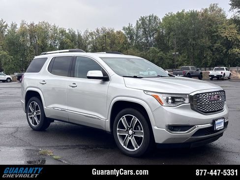Used 2019 GMC Acadia Denali w/ Technology Package image 1