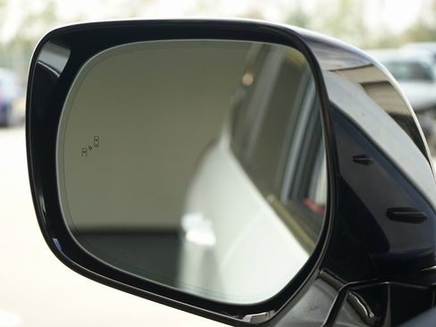 Used 2019 Lexus LX 570 570 image 23