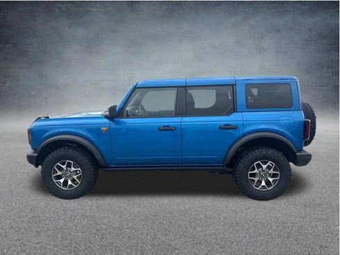 Used 2025 Ford Bronco Badlands AWD/4WD image 7