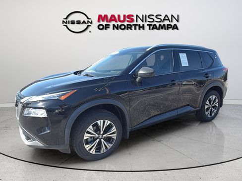Used 2021 Nissan Rogue SV w/ Premium Package FWD image 6