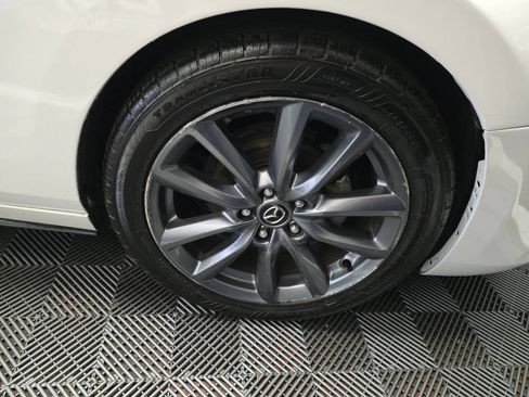 Used 2020 MAZDA MAZDA3 Hatchback FWD image 35
