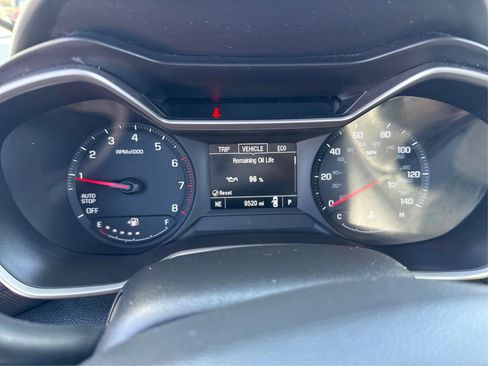 Used 2023 Chevrolet TrailBlazer LS FWD image 16