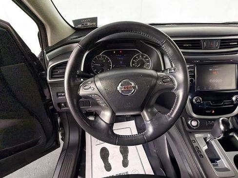 Used 2019 Nissan Murano SV AWD/4WD image 11