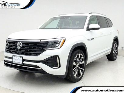 Used 2025 Volkswagen Atlas SEL Premium R-Line