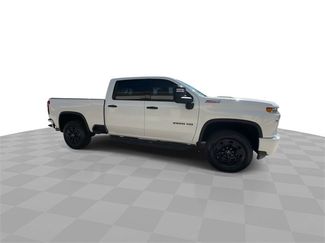 Used 2022 Chevrolet Silverado 2500 LTZ w/ LTZ Plus Package video 2