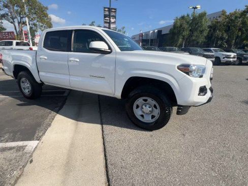 Used 2023 Toyota Tacoma SR5 image 2