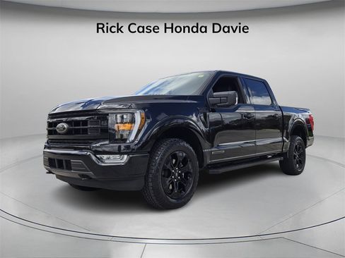 Used 2023 Ford F150 XLT w/ Equipment Group 302A High image 8