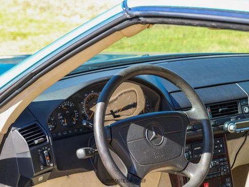 Used 1995 Mercedes-Benz SL 320 image 37