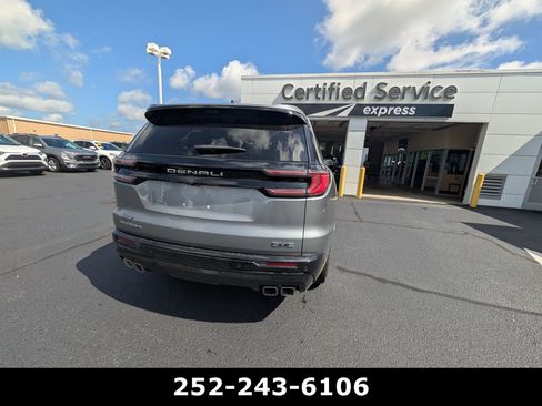 Used 2026 GMC Acadia Denali Ultimate w/ LPO, Floor Liner Package FWD image 9