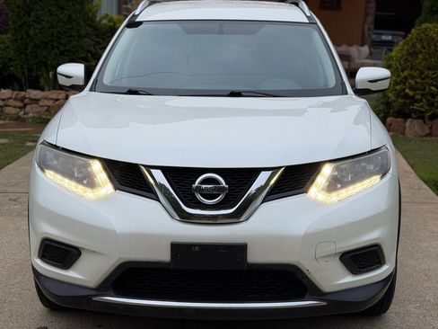 Used 2016 Nissan Rogue SV AWD/4WD image 3