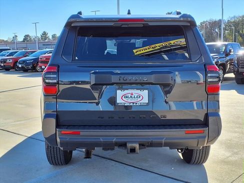 Certified 2025 Toyota 4Runner SR5 image 7