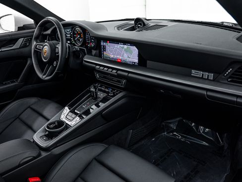 Certified 2021 Porsche 911 Carrera image 19