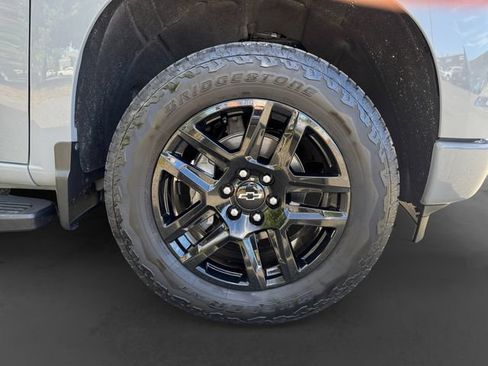 Used 2025 Chevrolet Silverado 1500 RST w/ LPO, Dark Essentials Package AWD/4WD image 7