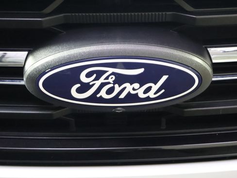 Used 2024 Ford F150 XLT RWD image 19
