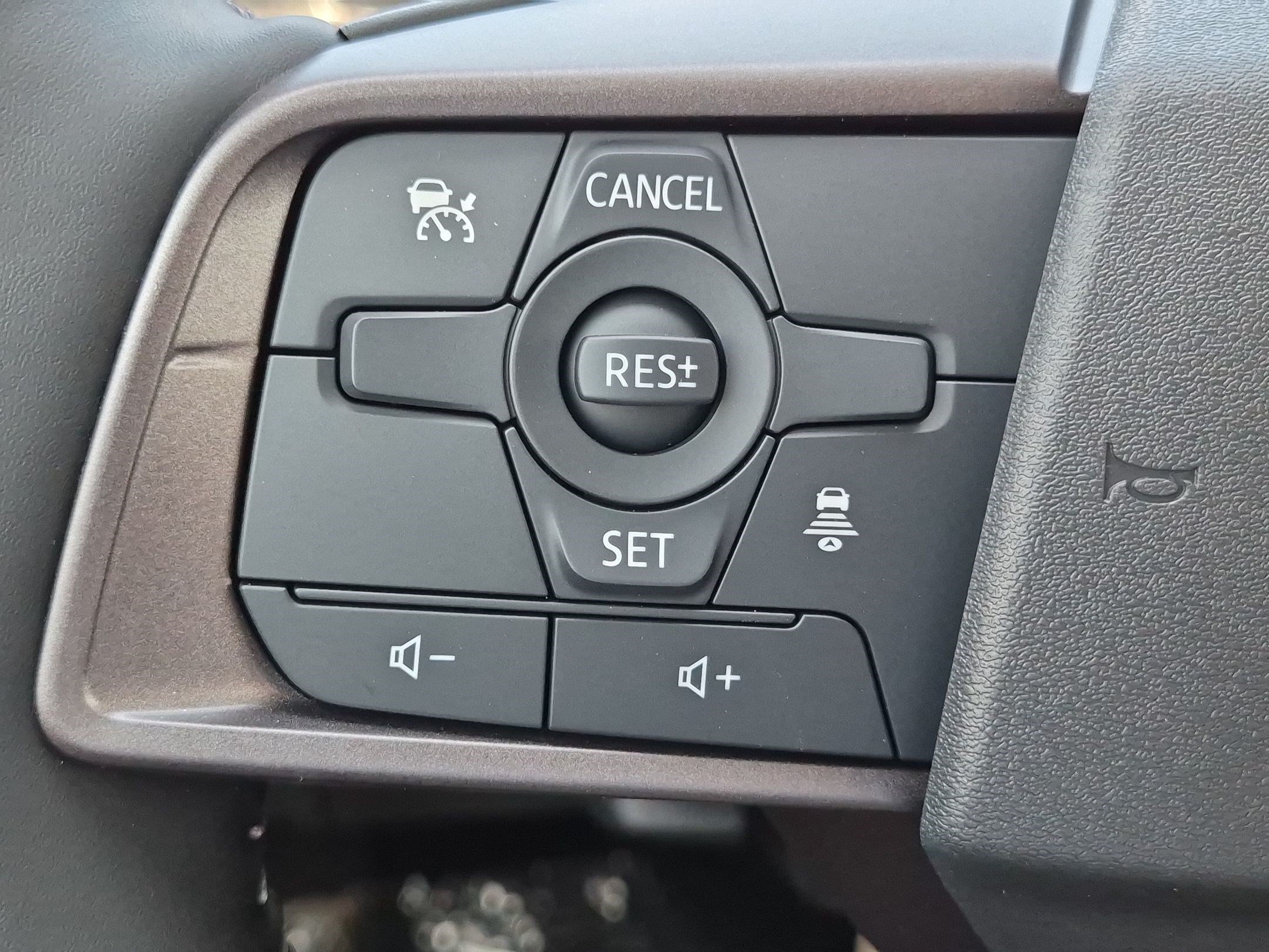 New 2027 Nissan Sentra SV w/ SV Convenience Package FWD image 14