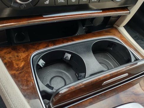 Used 2014 BMW 740Li image 31