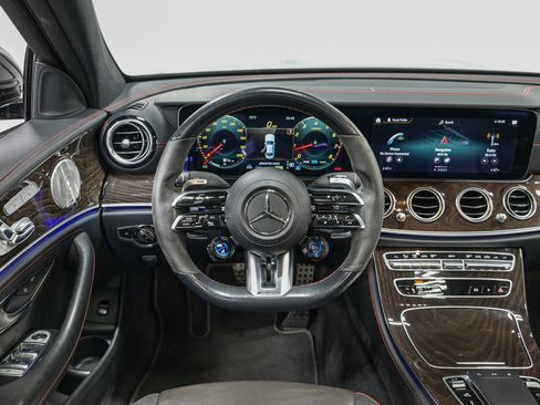 Used 2021 Mercedes-Benz E 53 AMG 4MATIC Sedan w/ Driver Assistance Package image 16