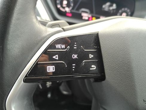 Used 2023 Audi Q4 e-tron Premium Plus w/ Premium Plus image 39